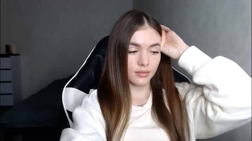 scratc_h Cam Model Chat October 29, 2025