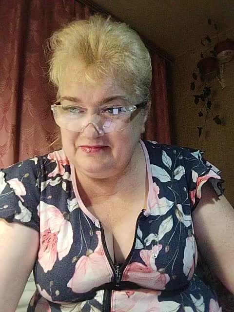 EugeniaLady Cam Model Chat October 29, 2025