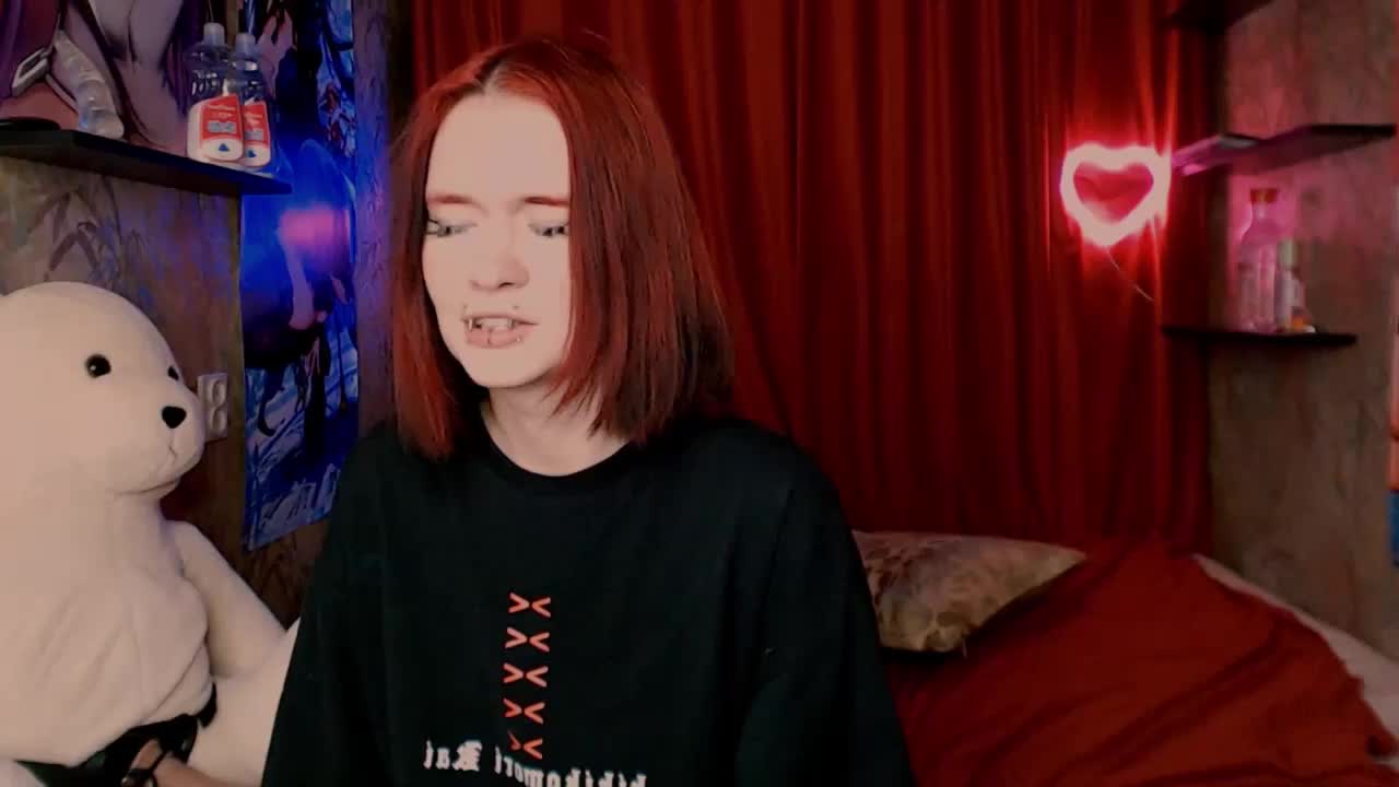 Velvet-and-Venom Cam Model Chat October 29, 2025