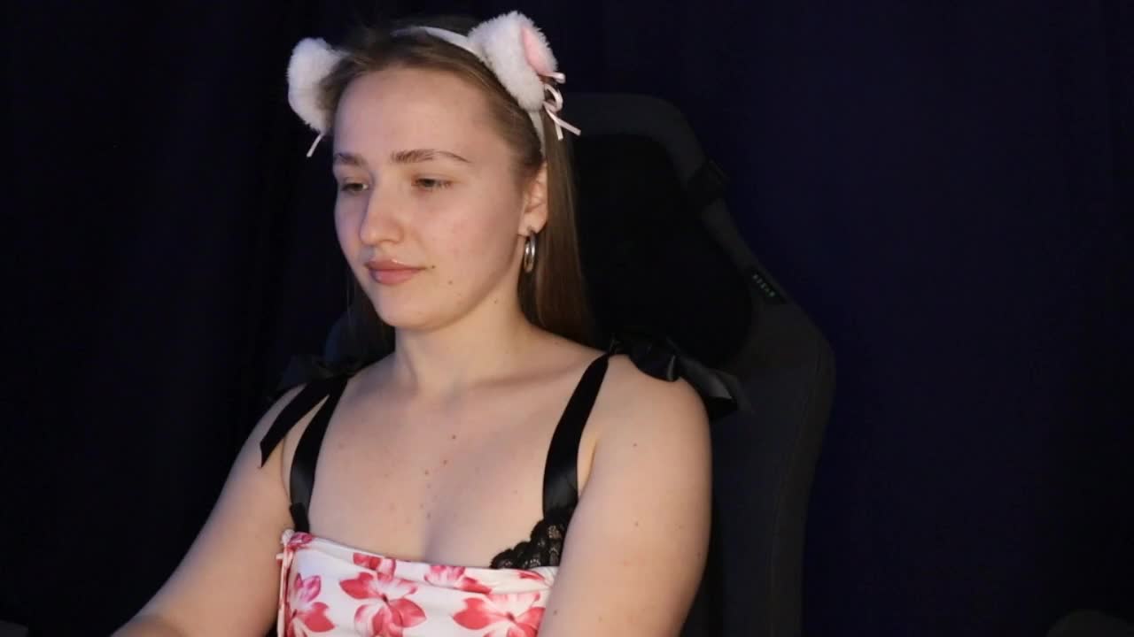 Keily8 Cam Model Chat October 29, 2025