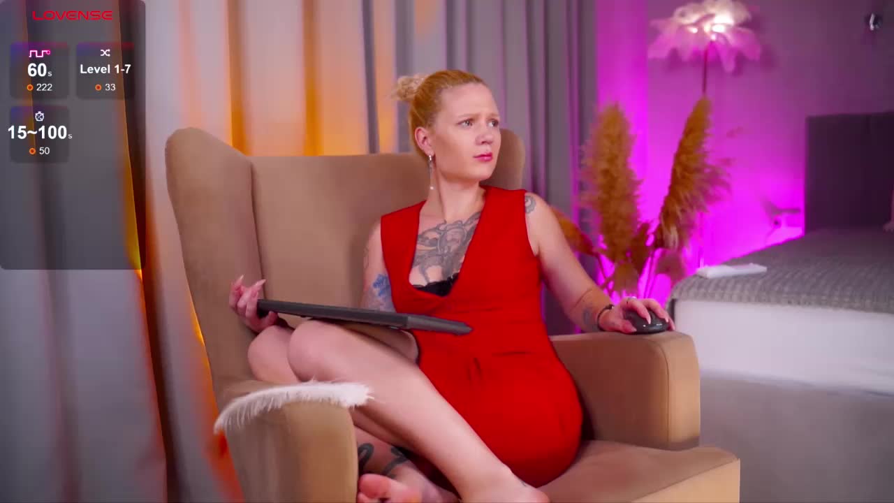 ViviaRocks Cam Model Chat October 29, 2025