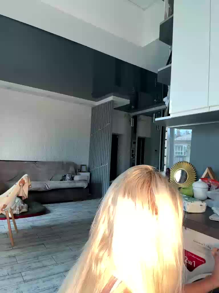 AlisaSecret Cam Model Chat October 29, 2025