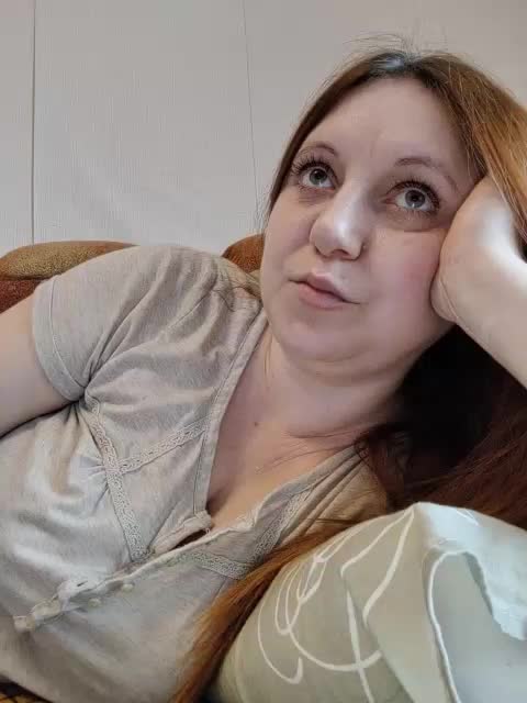 MilfaSguirt Cam Model Chat October 29, 2025