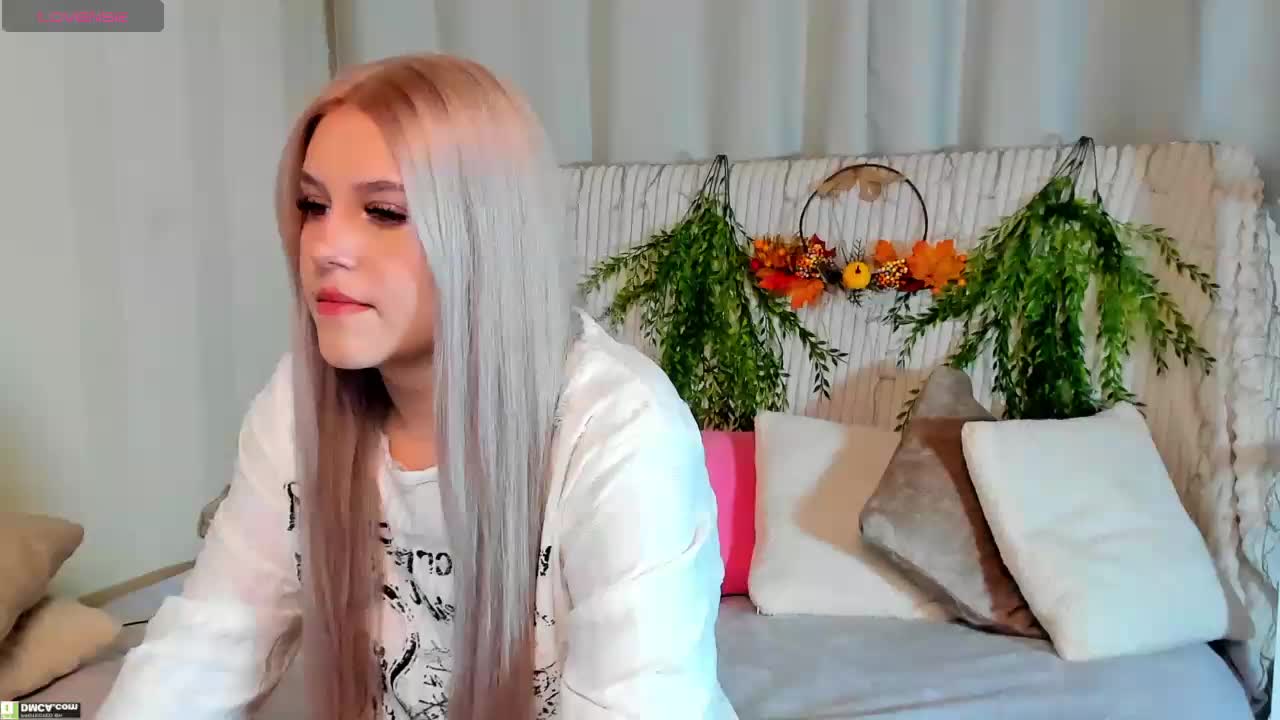 Malisha-kiss Cam Model Chat October 29, 2025