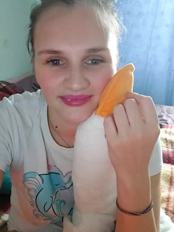 LisaLovHoney Cam Model Chat October 29, 2025