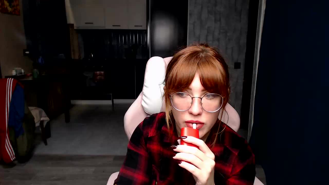 Regimasmile Cam Model Chat October 29, 2025