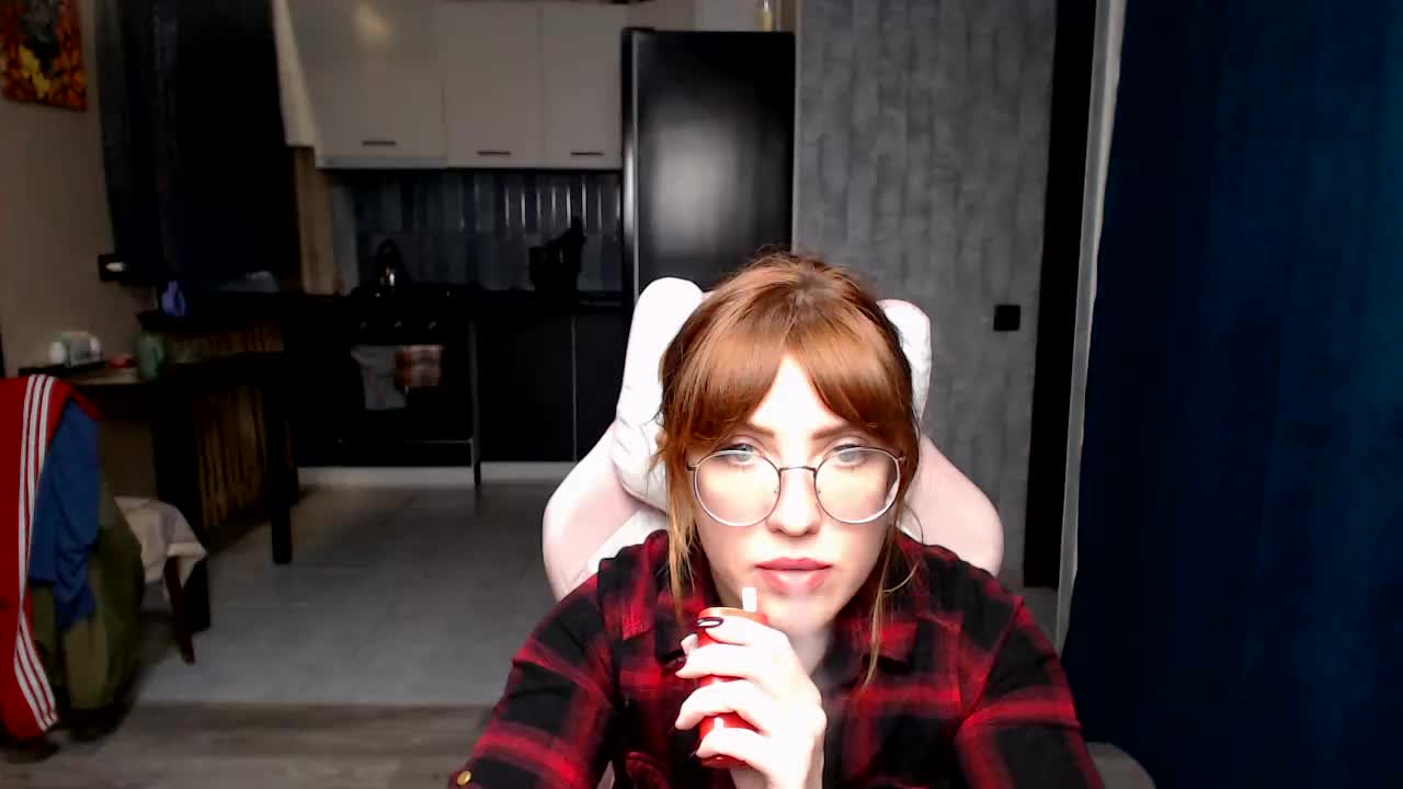 Regimasmile Cam Model Chat October 29, 2025