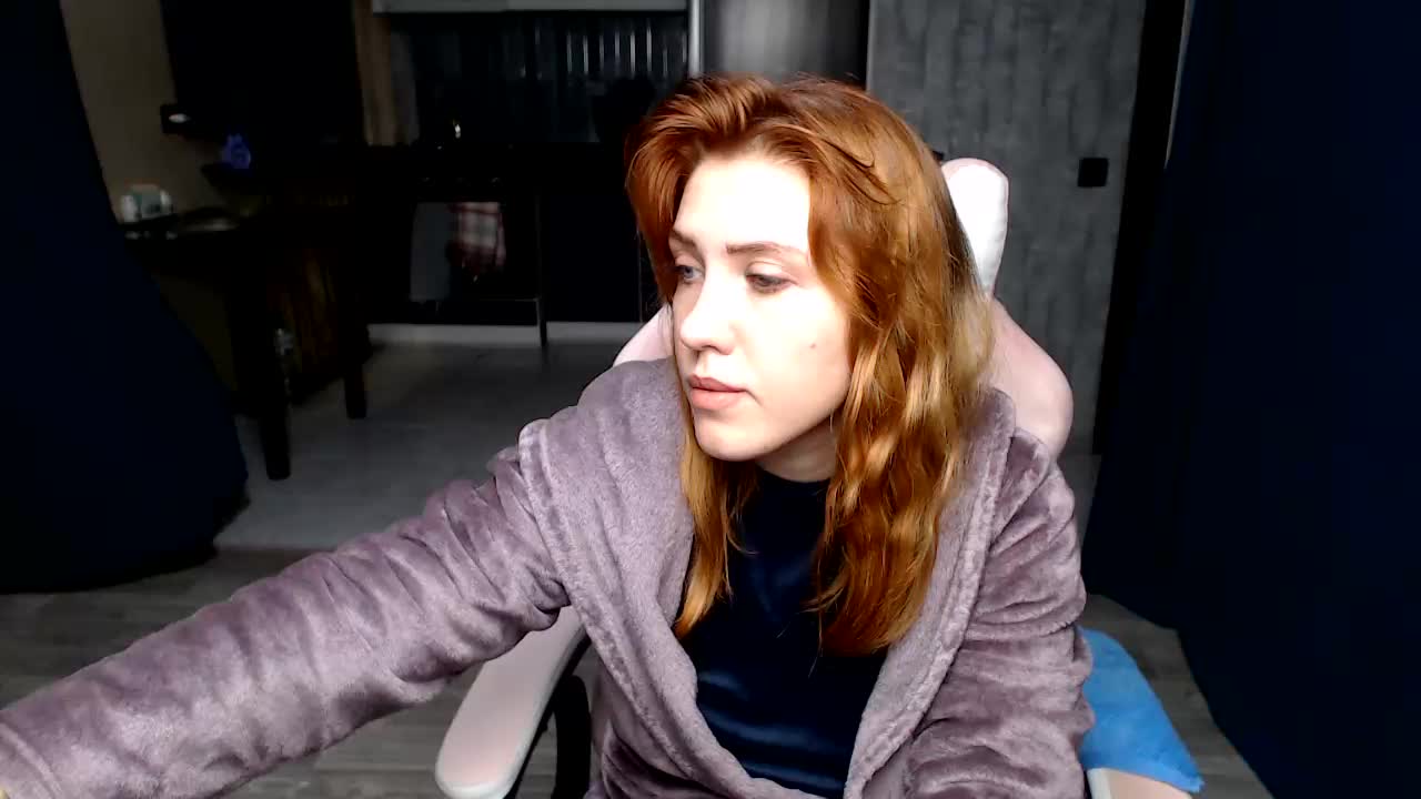 Regimasmile Cam Model Chat October 29, 2025