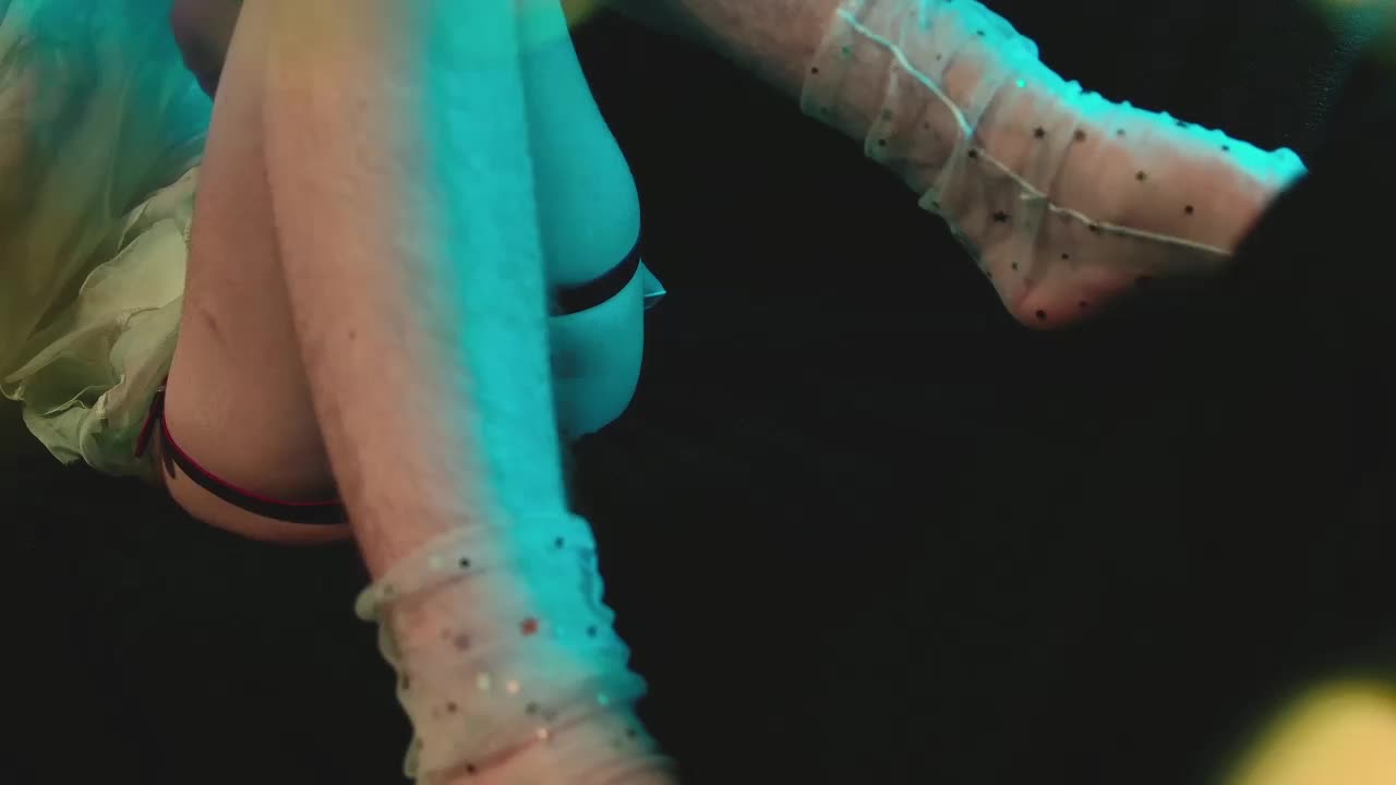 LittleSpaceMouse- Cam Model Chat October 29, 2025