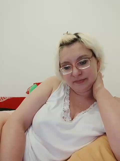 Vika211 Cam Model Chat October 29, 2025