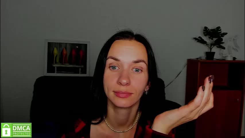 annakillian_kiss Cam Model Chat October 29, 2025