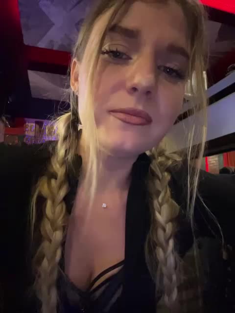 KotiMrrr Cam Model Chat October 29, 2025