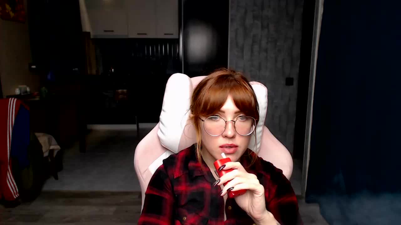 Regimasmile Cam Model Chat October 29, 2025