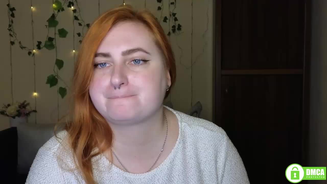 Aliciaredluv Cam Model Chat October 29, 2025