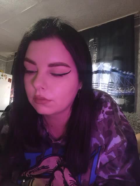 Nata17-1 Cam Model Chat October 29, 2025