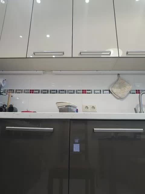 Ninel_Milf Cam Model Chat October 29, 2025