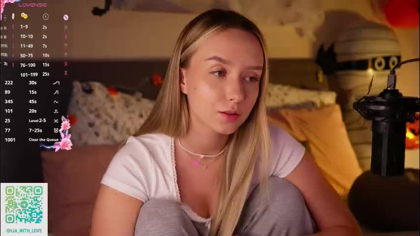 alodiaacomb Cam Model Chat October 29, 2025