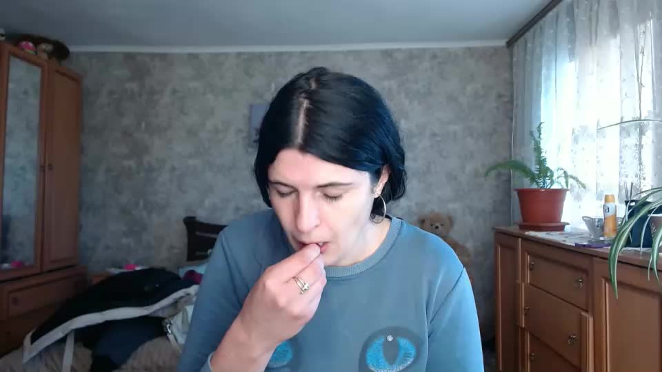 KristiWhite Cam Model Chat October 29, 2025