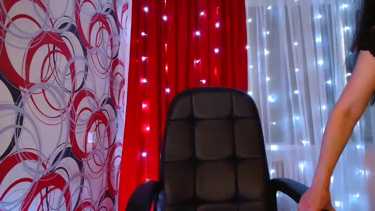 _Sirena_ Cam Model Chat October 29, 2025