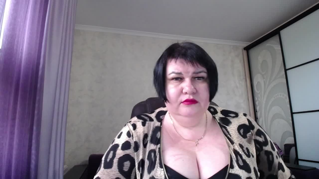 DianaLady Cam Model Chat October 29, 2025