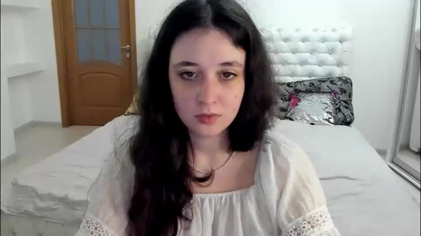 ginablum Cam Model Chat October 29, 2025