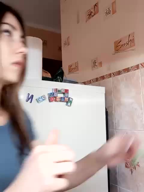 -Feral-Berry- Cam Model Chat October 29, 2025