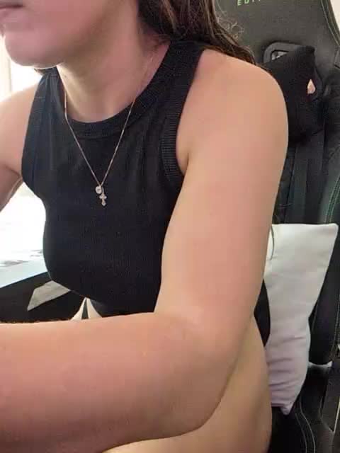 _m_a_r_i_a_888_ Cam Model Chat October 29, 2025