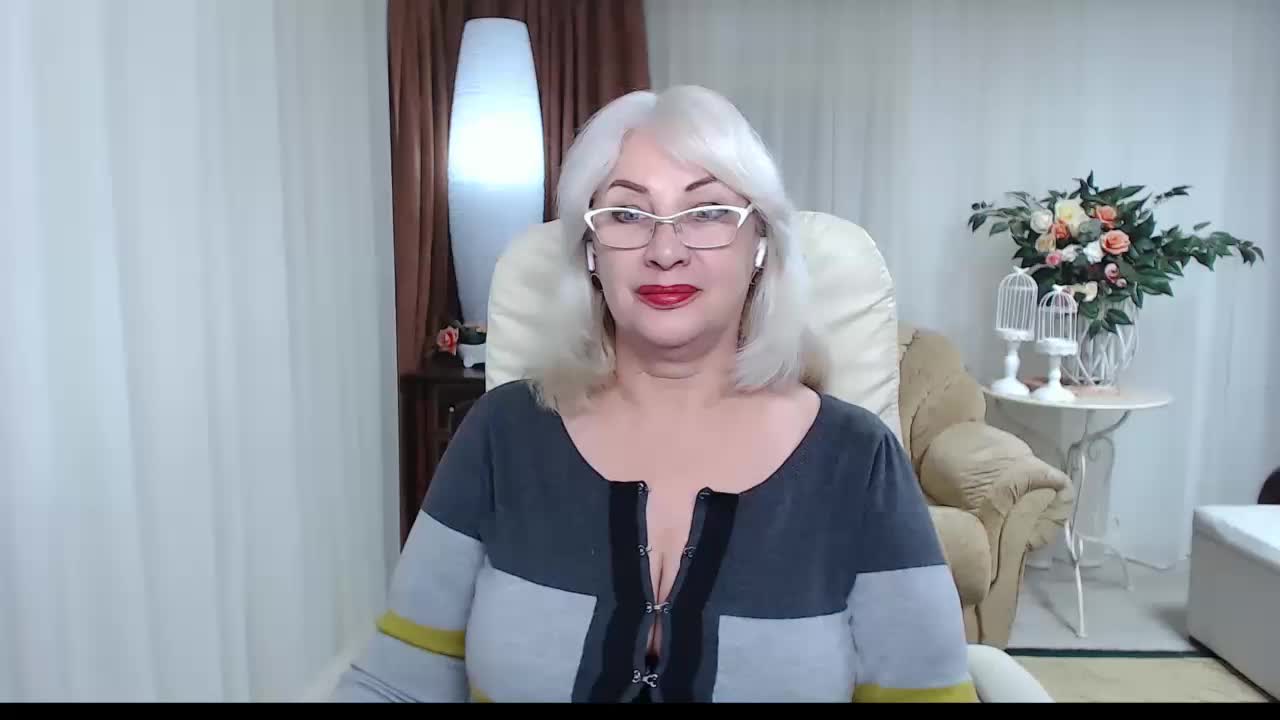 Tashyncik Cam Model Chat October 29, 2025