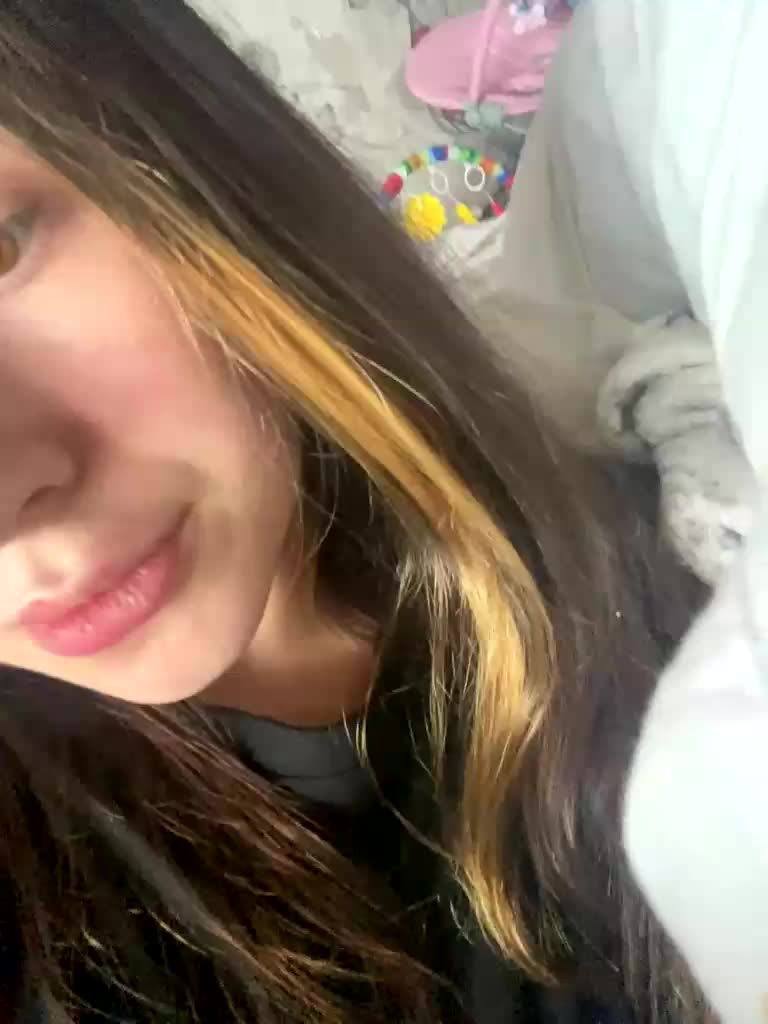 KristinaScott Cam Model Chat October 29, 2025