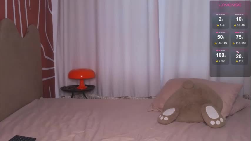 evacroan Cam Model Chat October 29, 2025