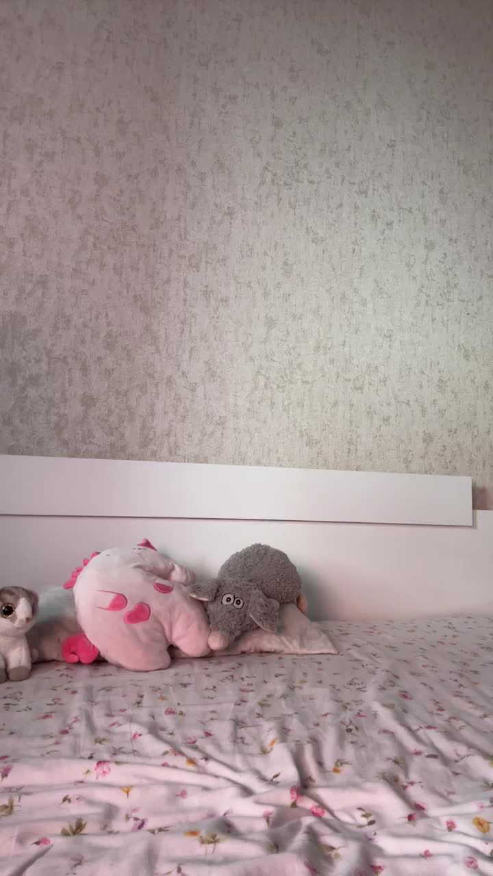 LornaParty Cam Model Chat October 29, 2025