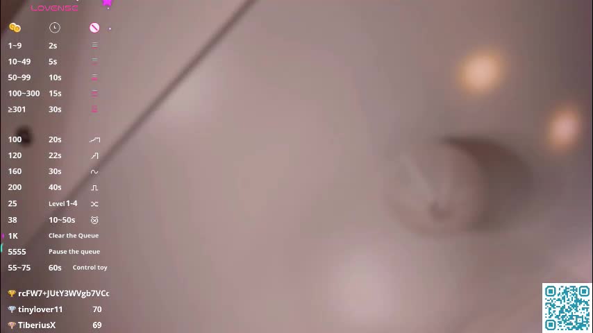 moirebroady Cam Model Chat October 29, 2025