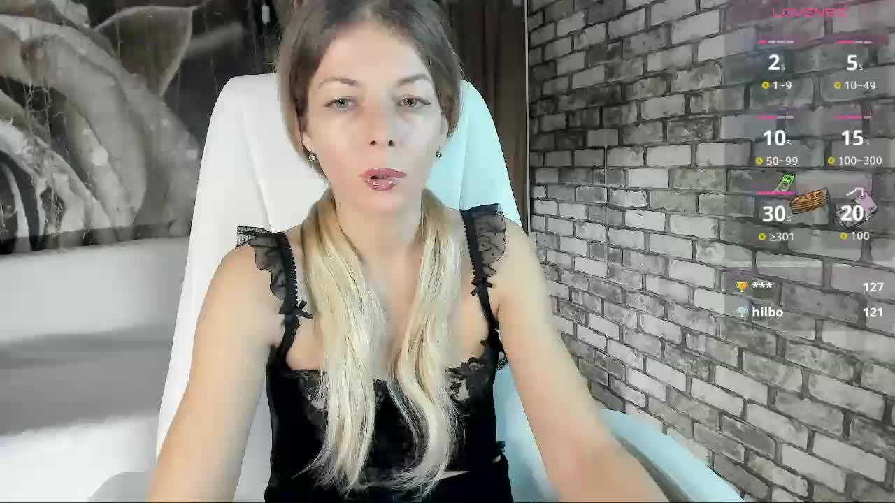 Eva-Melow Cam Model Chat October 29, 2025