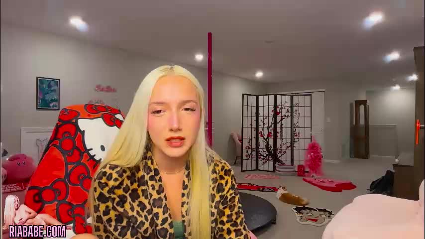 riababe Cam Model Chat October 29, 2025