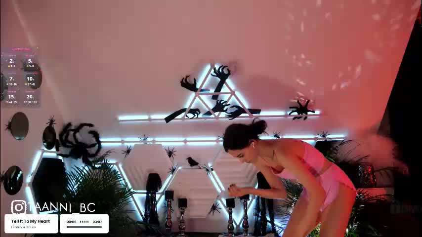 taanni_bc Cam Model Chat October 29, 2025