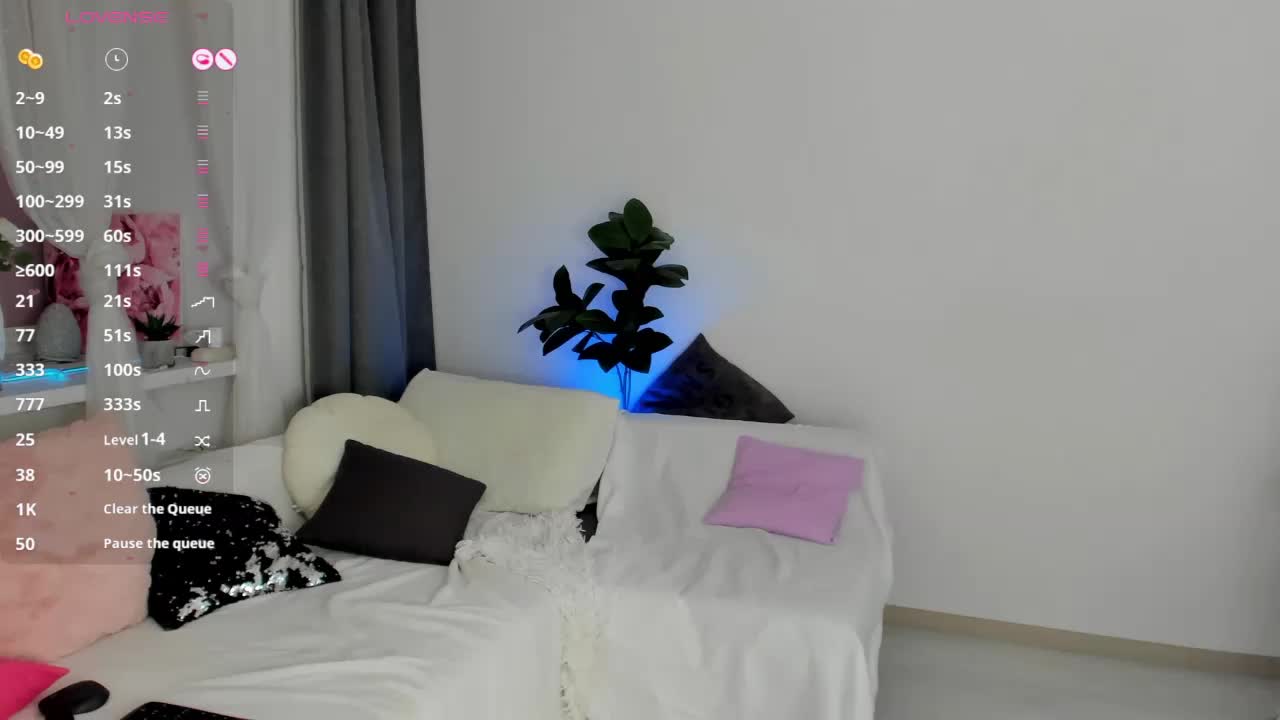 -Janice- Cam Model Chat October 29, 2025