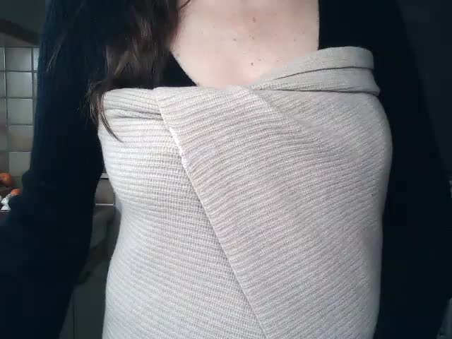 UllimOhi Cam Model Chat October 29, 2025