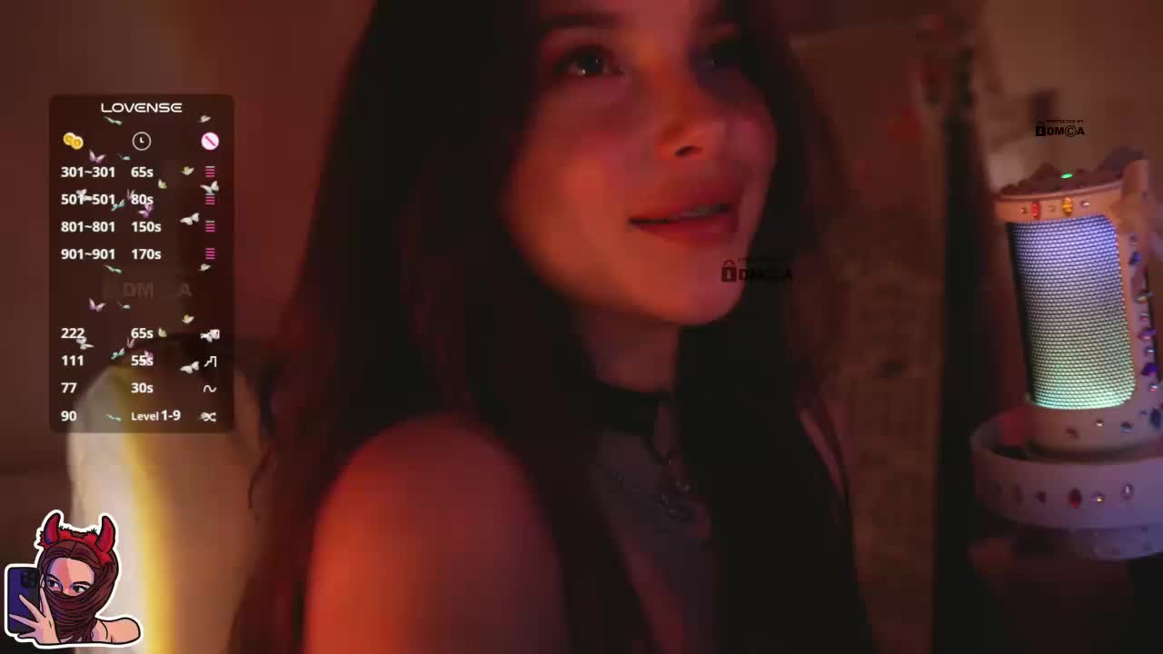 _Q_ Cam Model Chat October 29, 2025