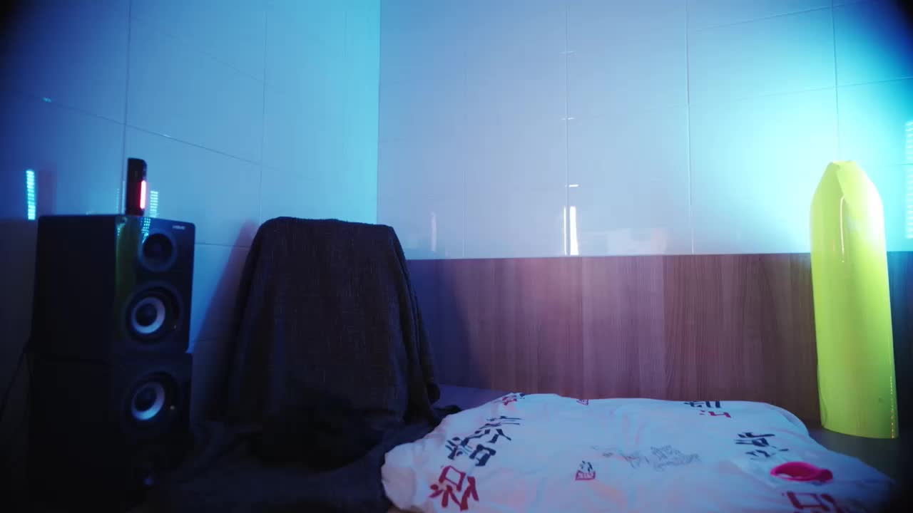 tezes Cam Model Chat October 29, 2025