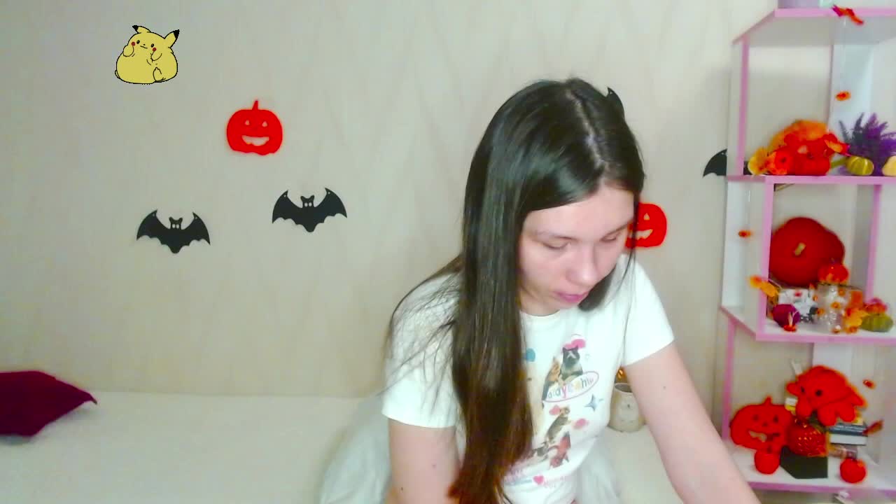 pikach00 Cam Model Chat October 29, 2025