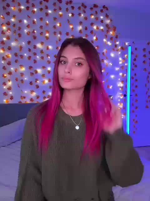 FOX69LOVE Cam Model Chat October 29, 2025