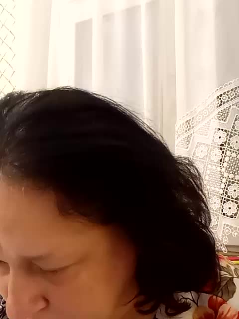 VeneraNorth Cam Model Chat October 29, 2025