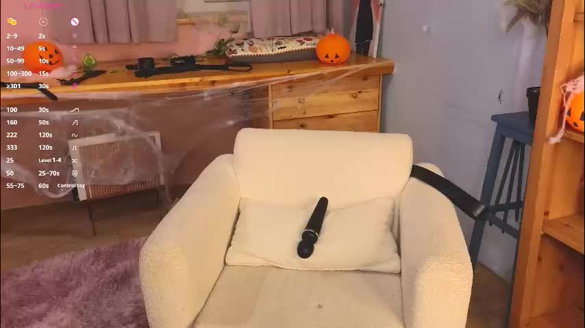 hotlaracroft Cam Model Chat October 29, 2025