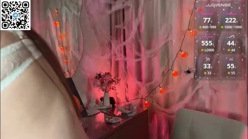 lovelykayle Cam Model Chat October 29, 2025