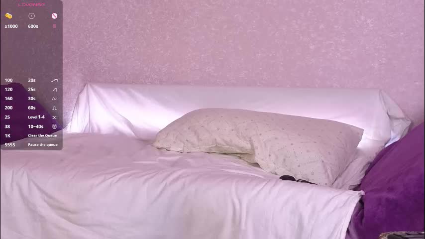 tiny_lilyy Cam Model Chat October 29, 2025