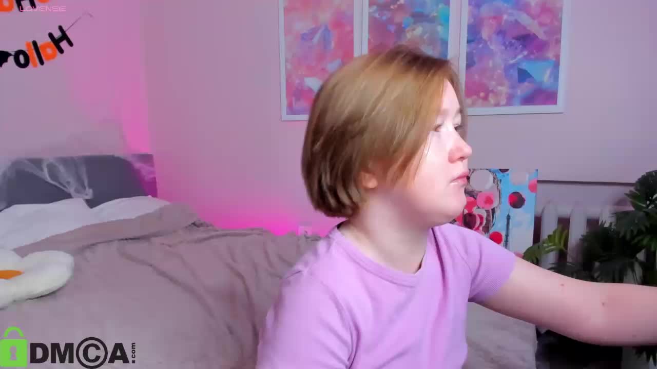 Sara-Moor Cam Model Chat October 29, 2025