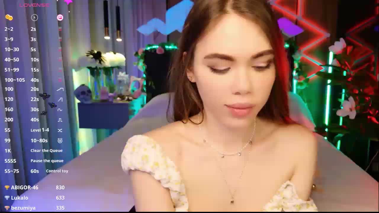 MimiForce Cam Model Chat October 29, 2025