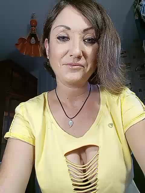 8BESTGirl8 Cam Model Chat October 29, 2025