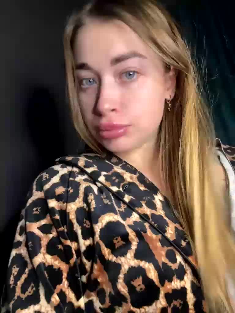 Mrs_Peach Cam Model Chat October 29, 2025