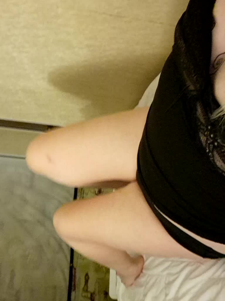 Enni1 Cam Model Chat October 29, 2025